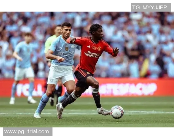 足总杯波尔图大胜曼联红牌争议引发全场热议与转会传闻