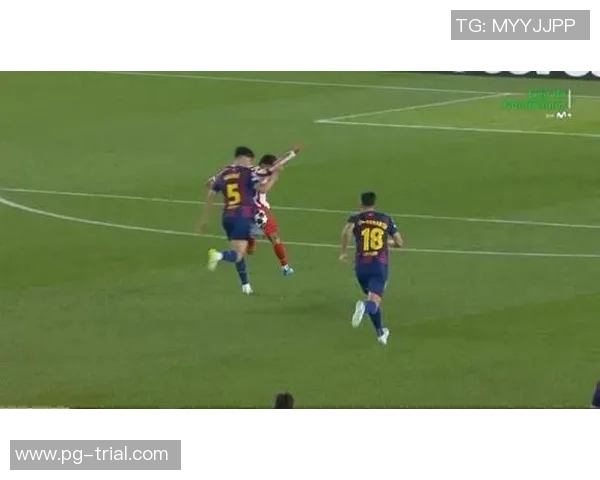 尤文图斯友谊赛大胜巴萨三球完胜绝杀瞬间引发争议判罚热议