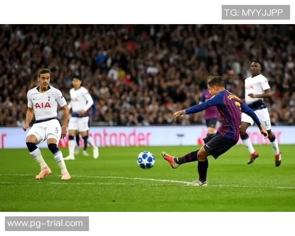 巴萨友谊赛大胜热刺3-0全场瞬间点燃激情与期待